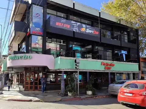 LOCAL EN ESQUINA ZONA UNIVERSIDAD DE MORON