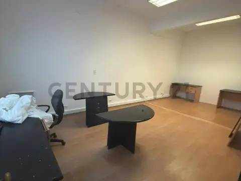 ALQUILER de Oficina en Av Florida