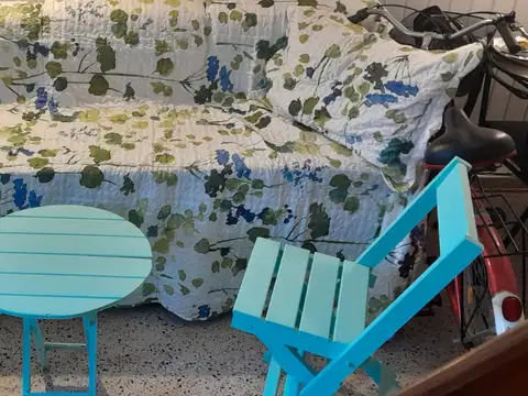 DUPLEX - 2 DORMITORIOS + ESTACIONAMIENTO + PATIO -