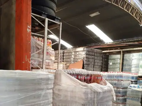 Venta de Depósito con PH, San Fernando
