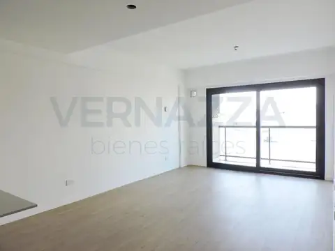 Amplio y luminoso 3 ambientes a estrenar