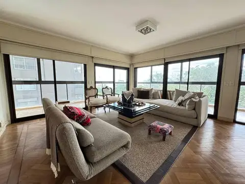 Departamento 7 ambientes con 2 baños