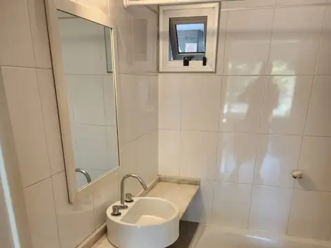 excelente y amplio monoambiente en Belgrano-disponoble 28/6