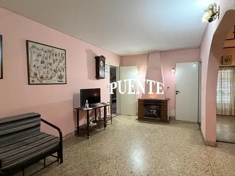 Depto Tipo Casa en Venta con 2 cocheras