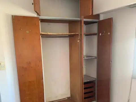 EXCELENTE DEPARTAMENTO 3 AMBIENTES AL CONTRAFRENTE MUY LUMINOSO