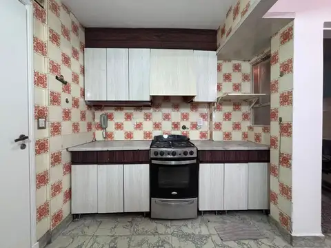 4 Ambientes en la mejor cuadra de villa crespo.