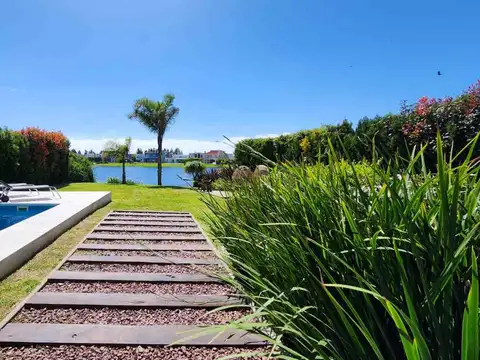 Casa en Venta de 5 dormitorios
