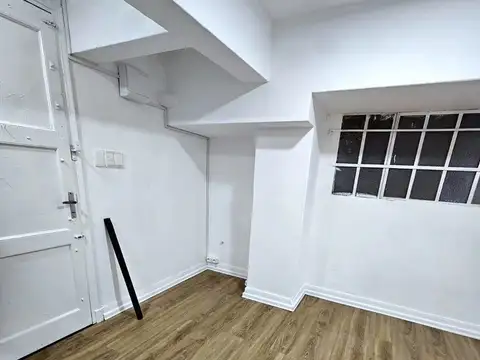 Local en Alquiler 79 años