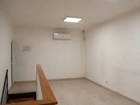 Nave 3.600 m² - Presidente Perón 9295