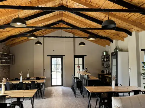 Local en Venta en Funes, USD 150.000