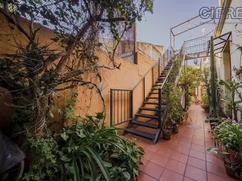 Depto Tipo Casa en Venta de 4 ambientes