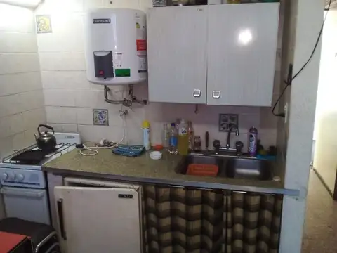 VENDO DEPARTAMENTO ZONA SUR DE UN AMBIENTE MUY LUMINOSO: V3757