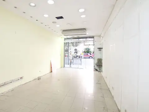 Local en Venta en Barrio Norte, USD 590.000