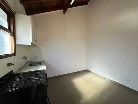 Depto Tipo Casa en Alquiler de 2 ambientes