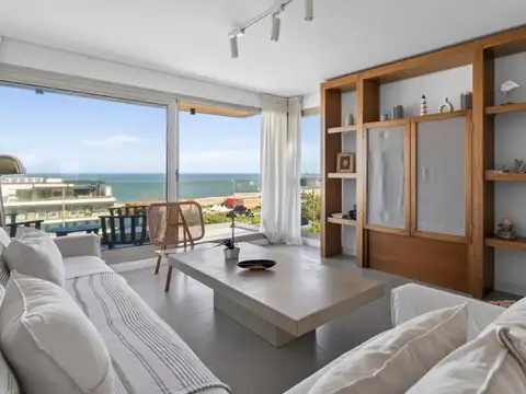 Penthouse duplex con vista al mar con terraza privada en Moorea 2