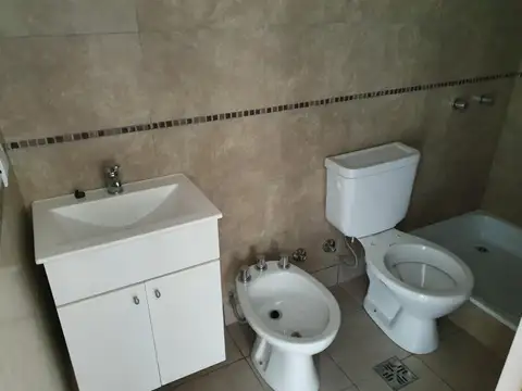 DEPARTAMENTO 3 AMB A ESTRENAR FRENTE ESTACION BOSCH