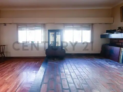 Casa en Venta en Almagro, USD 199.000