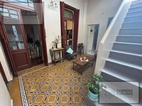 Depto Tipo Casa 3 ambientes con 2 baños
