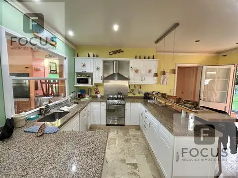 Venta Casa 4 Ambientes C/Muelle Isla del Este