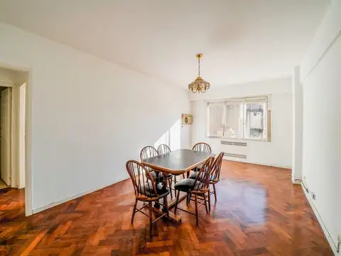 Av. Belgrano 2000, Piso 6