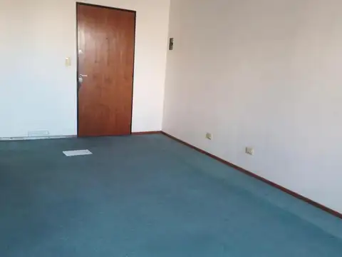 Oficina en Centro 17.000 USD.-
