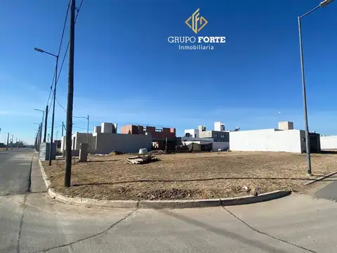 LOTE EN QUEBRADAS DE MANANTIALES - APTO DUPLEX  