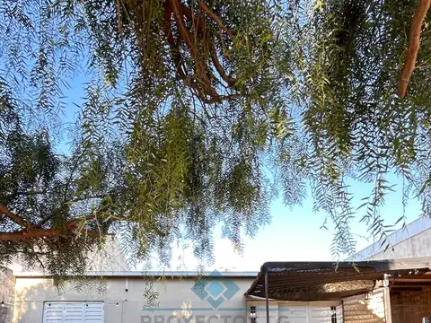 VENTA-CASA 2 DORMITORIOS-COLONIA CAROYA