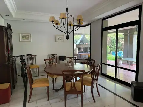 Casa en Venta de 4 dormitorios