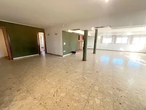 Departamento en Venta de 4 dormitorios