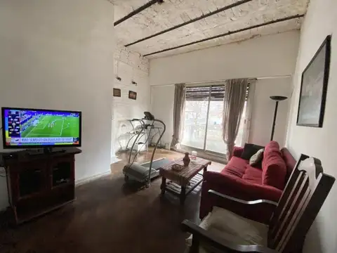 Depto Tipo Casa en Venta de 3 ambientes