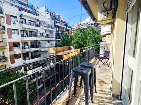 VENTA DEPTO 4 AMB RENOVADO DEPENDENCIA LAVADERO BALCON