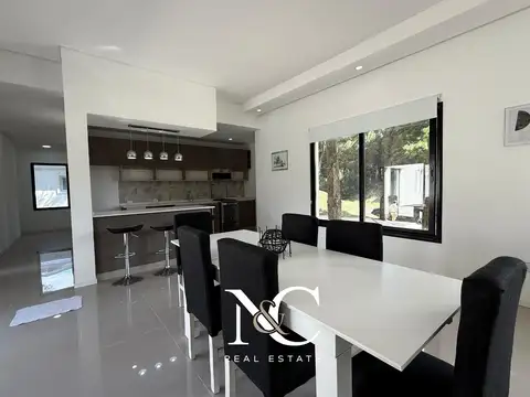 Casa en Venta en Costa Esmeralda, USD 200.000