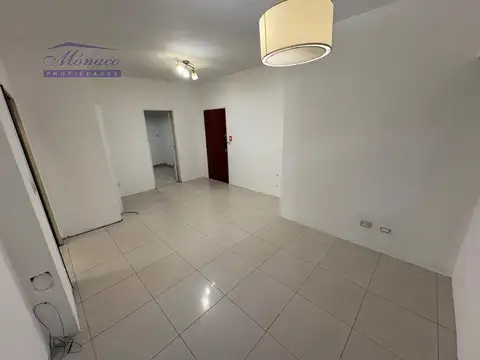 Depto Tipo Casa en Alquiler de 3 ambientes