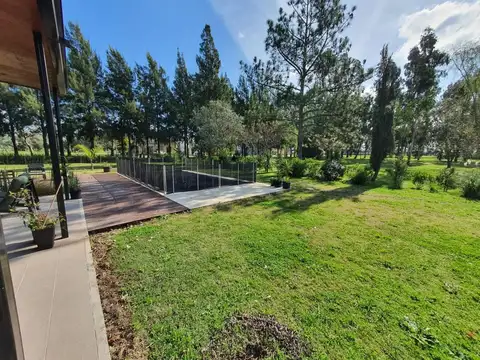 Casa 4 ambientes con 3 baños