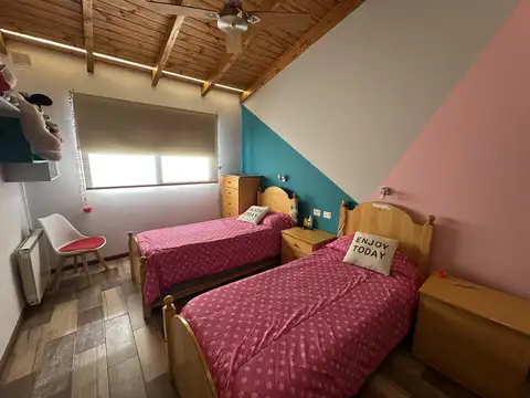 Casa 3 ambientes con 2 baños