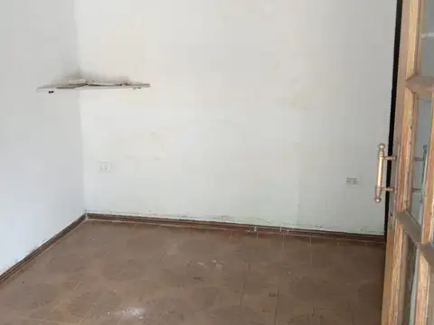 Casa en Venta en Liniers, USD 170.000