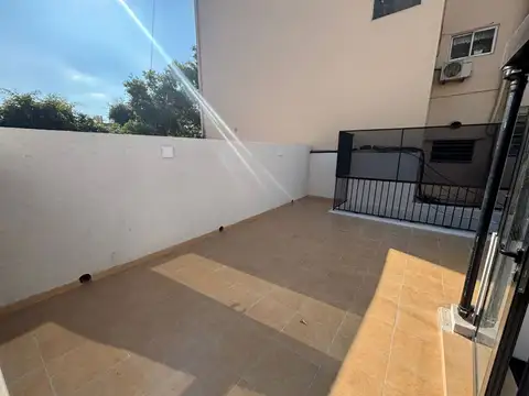 Depto Tipo Casa en Venta de 3 dormitorios