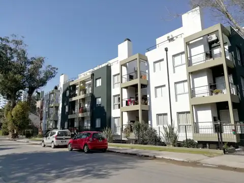 Rivadavia 400, Piso 4