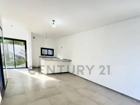 LEANDO N ALEM 200, Piso 0