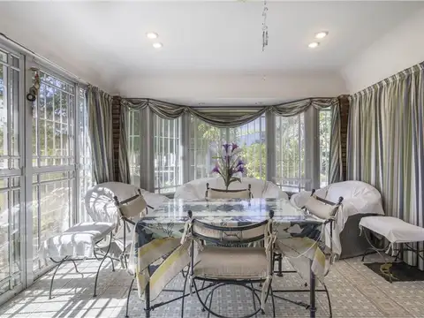 QUINTA -VENTA - VILLA LUZURIAGA- 3.200 m2