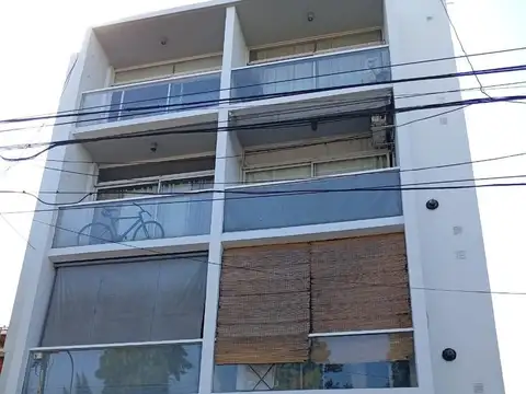 Avenida Chorroarín 100