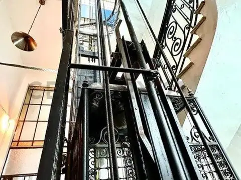 Departamento 7 ambientes con 2 baños