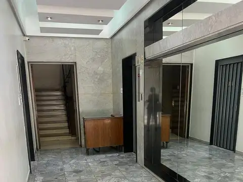 Oficina en Alquiler en Barrio Norte, $ 750.000