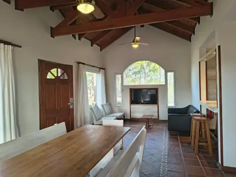 Casa en Venta al Este