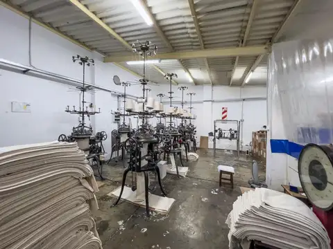 Galpon en Venta en Paternal, USD 410.000