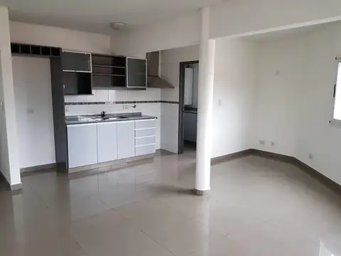 Departamento en planta alta muy buena ubicacion