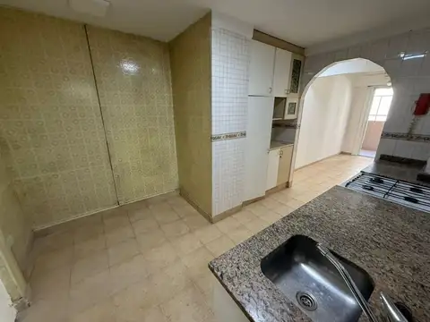 Departamento 4 ambientes con 2 baños