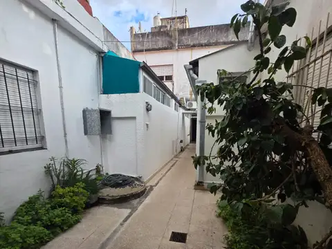 San Lorenzo 2300, Piso PB