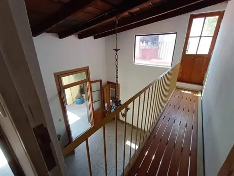 PH en venta - 3 Dormitorios 1 Baño - Flores