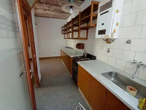 Depto Tipo Casa en Venta 70 años